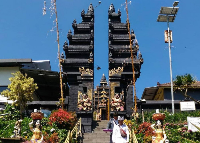 Wisata Budaya di Pura Giri Arjuno yang Terletak di Bali!