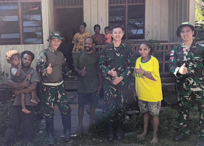Pererat Silaturahmi, Satgas Yonif Raider Giat Kosmos di Distrik Elelim Papua