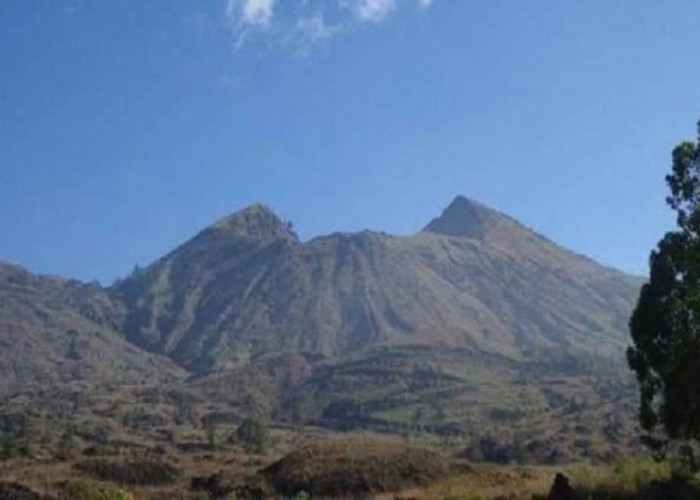 Eksplorasi Gunung Batu Jamak, Keajaiban Alam dan Petualangan di Kalimantan Utara