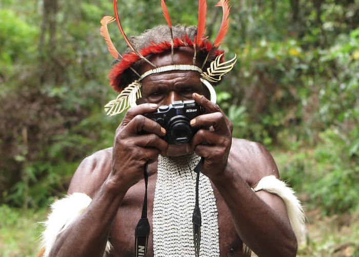 HOT NEWS! 5 Suku Papua Ini Menjadi yang Paling Keren Karena Budayanya