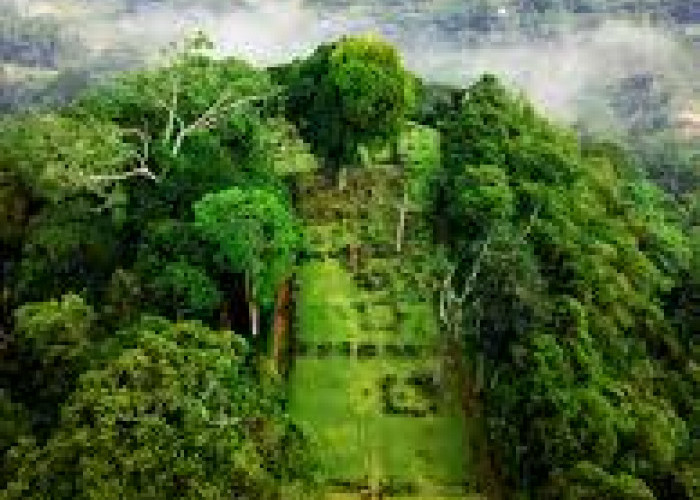  7 Penemuan Kuno Di Dunia Yang Gegerkan Dunia Ternyata di Gunung Padang? 