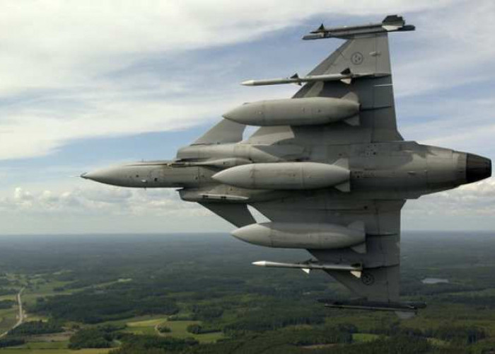 Gilaa, Swedia Borong 250 Unit Rudal AIM-120C-8 AMRAAM, Untuk Apa Ya?