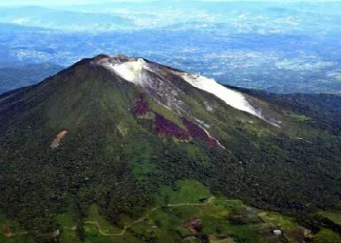 Dari Legenda hingga Wisata: Sejarah Gunung Perkison di Aceh