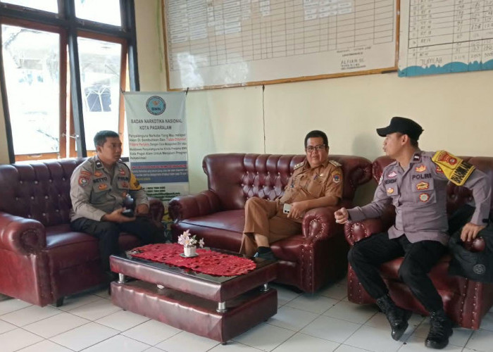 Sambang ke Warga, Bhabinkamtibmas Ajak Jaga Kamtibmas dan Cegah Karhutla