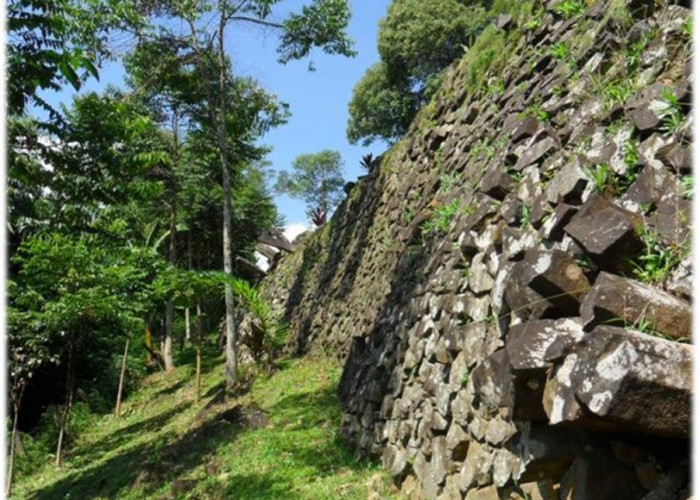 Penelitian Menemukan Hal Ini! Situs Gunung Padang Ternyata Berusia 2.500 Tahun
