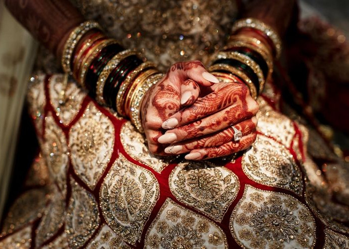 5 Macam Ritual Pernikahan Suku Indonesia, Salah Satunya Berhubungan dengan Dukun!