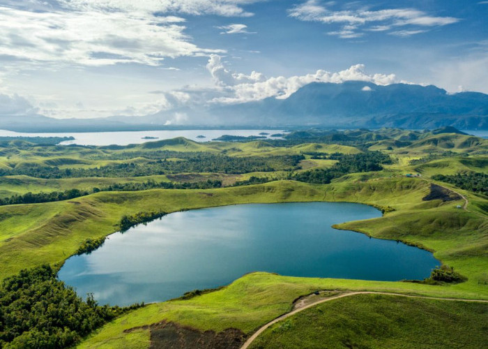 Jangan Lewatkan Keajaiban Tanah Papua yang Bikin Kagum Karena Pemandangan Alamnya!
