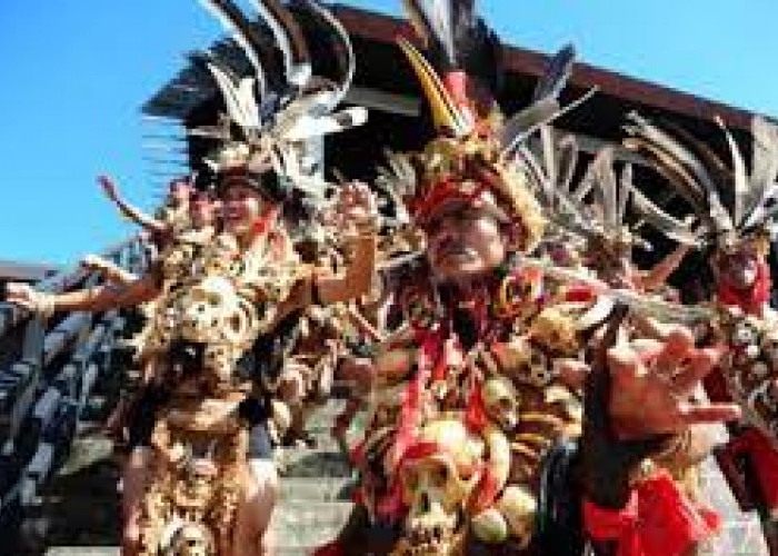 Wajib Diketahui! Ini 4  Suku Asli di Pulau Kalimantan