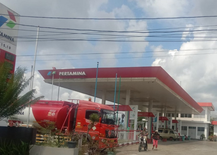 Mendadak Pertamax Melejit Segini, Masyarakat Diberatkan Sementara SPBU Diuntungkankah ?