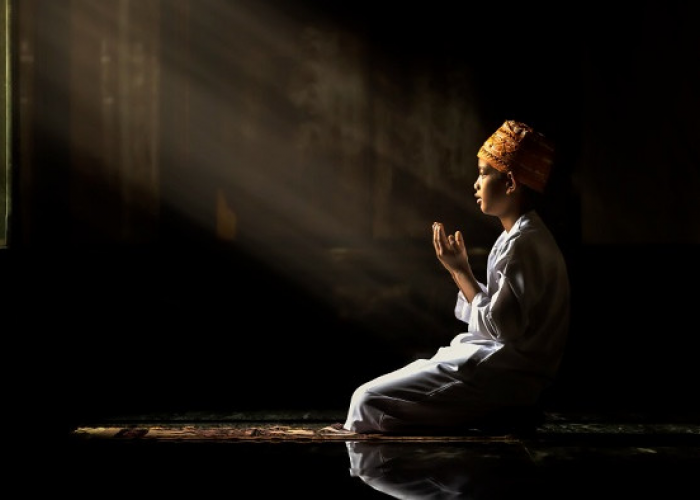 Makna dan Keutamaan Shalat Tahajud di Bulan Ramadhan