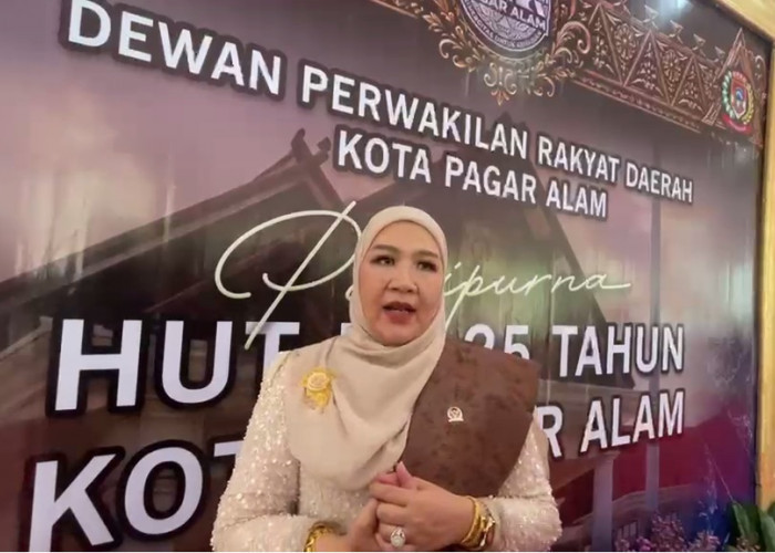 Ketua DPRD Pagar Alam Hj Jenni : Salahsatu 4 Pilar, Wartawan Punya Kontribusi Besar Mengawal Pembangunan