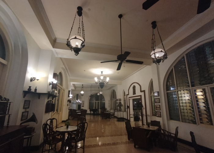 Menjajal Uji Nyali di 4 Hotel Berhantu di Surabaya, Berani Coba?