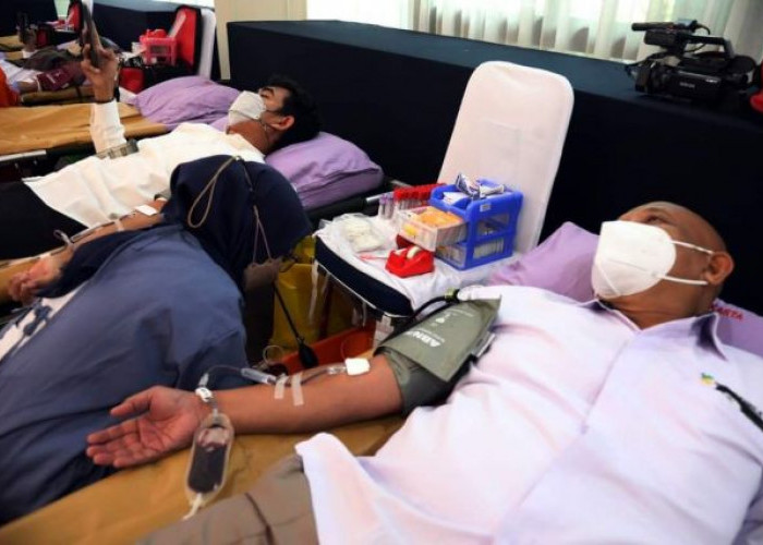 HUT Korpri ke-51, KORPRI Kemensos Gandeng PMI Kota Bekasi Gelar Kegiatan Donor Darah