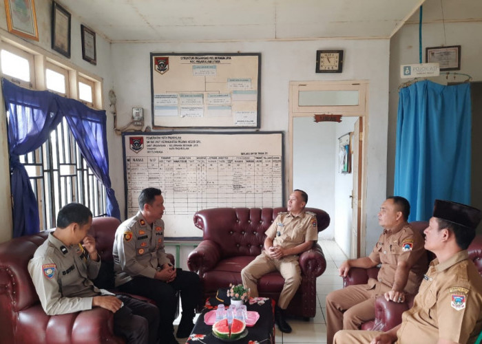 Sambang 3 Kelurahan, IPTU Akhirudin Berkolaborasi Jaga Kamtibmas 