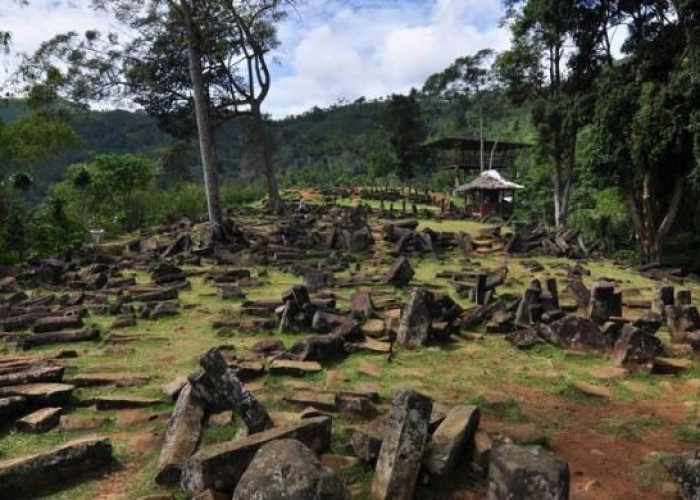 CACAM! Temuan 3 Ton Logam di Situs Gunung Padang, Ternyata Ini Peradabannya!