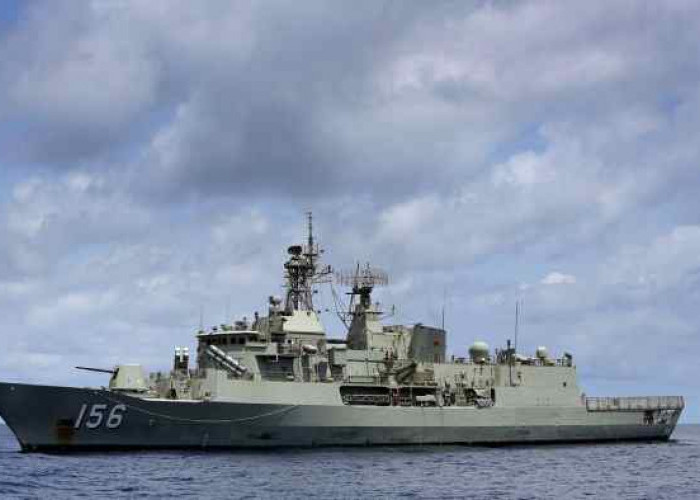 Penyelam Angkatan Laut Australia Diserang Sonar Kapal Perusak AL Cina