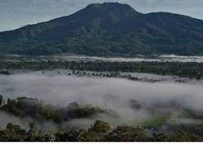 Gunung Pesagi, Saksi Bisu Keturunan Masyarakat Lampung yang Melegenda