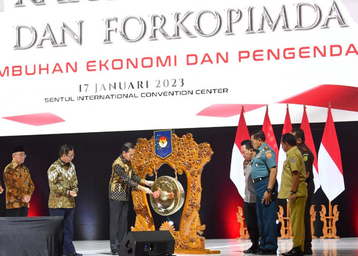Buka Rakornas Kepala Daerah dan Forkopimda, Presiden Ajak Daerah Tangani Inflasi Bersama