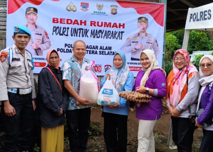 Salurkan Bantuan Sembako, Puskesmas Bumi Agung Pantau Kesehatan Keluarga Muriana 