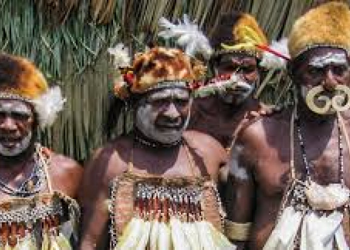 Hanya Ada di Indonesia! Inilah Sederet Fakta Unik Tentang Tradisi Suku-suku di Tanah Air Yang Bikin Tercengang