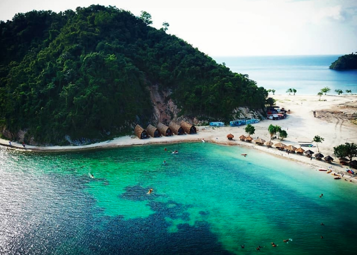 7 Pantai Terindah di Lampung yang Wajib Kamu Kunjungi 