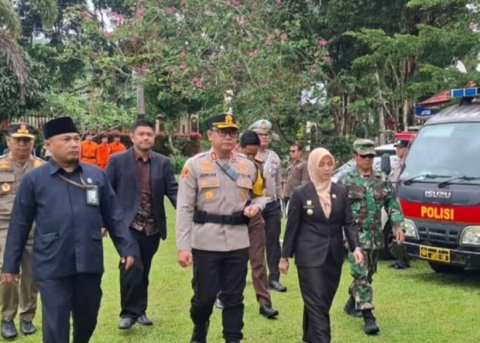 Polres Pagaralam Gelar Apel Operasi Lilin Musi 2025, Siap Wujudkan Nataru Aman dan Kondusif