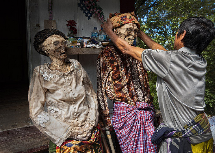 Menggali Misteri dan Tradisi, Dunia Mistis Suku Toraja