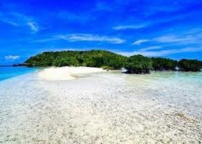 Yuk Liburan Ke Lampung Dengan 7 Pantai Eksotis Ini!