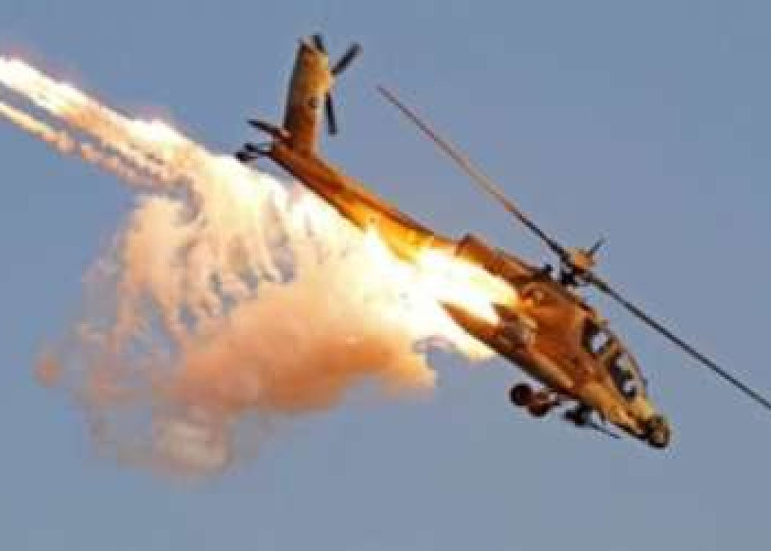 Israel Murka, Helikopter Serang AH-64 Apache ‘Guyur’ Hamas Dengan M230 Chain Gun Dan Rudal Hellfire