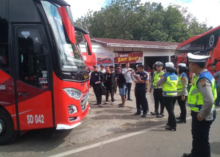 Temukan Bus Tak Layak Jalan, Satlantas Gelar Ramp Check Angkutan Mudik Nataru 2024