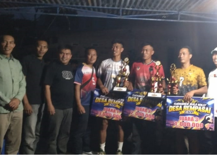 Dzaberkah Rajai Turnamen Volly Cup Rempasai