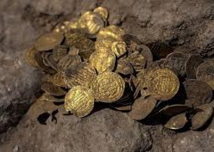 Jejak Sejarah Ribuan Tahun di Situs Gunung Padang, Penemuan Koin Logam Kuno yang Membuka Tabir Masa Lalu