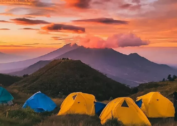 Menjadi Tujuan Wisata, Inilah 10 Fakta Tentang Gunung Prau Yang Harus Diketahui!