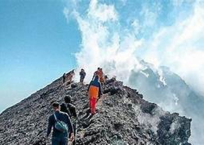 Benarkah Gunung Slamet Dapat Memberikan Keselamatan Pada Masyarakat Sekitar! Begini Penjelasan Lengkapnya