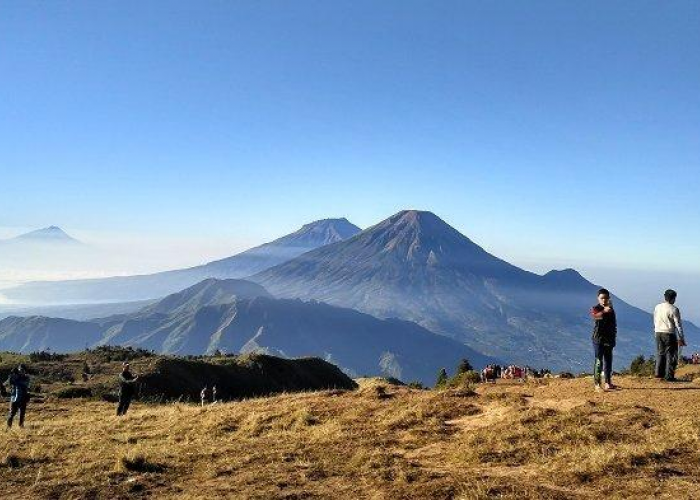 Unik? Inilah 7 Gunung dengan Nama Unik yang Menakjubkan di Indonesia
