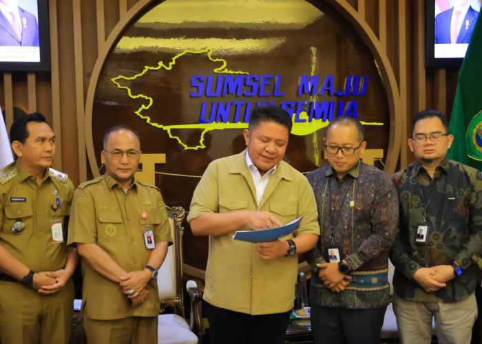 Herman Deru Dorong Percepatan Elektrifikasi Pelosok Sumsel, 6.045 KK Segera Nikmati Listrik