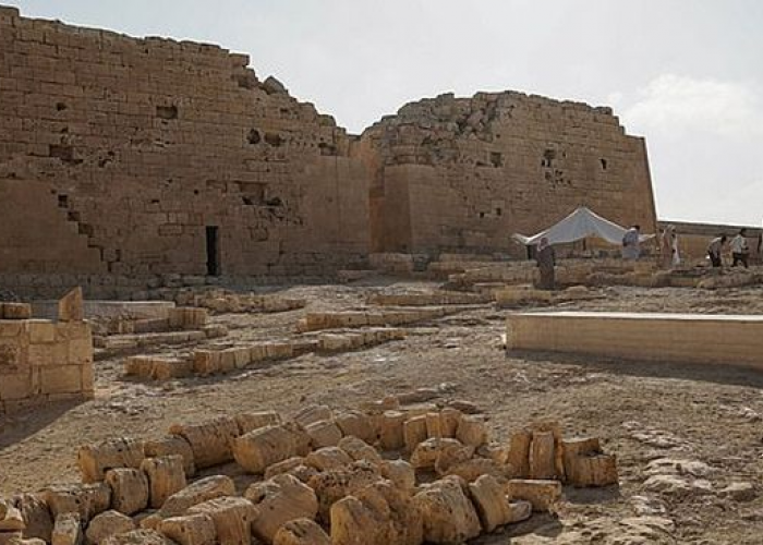 Pencarian Makam Cleopatra, Jejak Tersembunyi Ratu Mesir Kuno