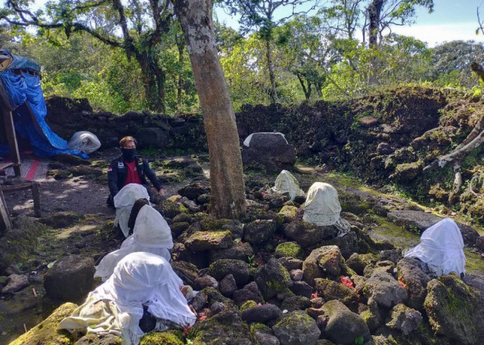 Mengulik Sejarah Legenda Gunung Tampomas Sumedang, Konon Pernha jadi Petilasan Prabu Siliwangi 