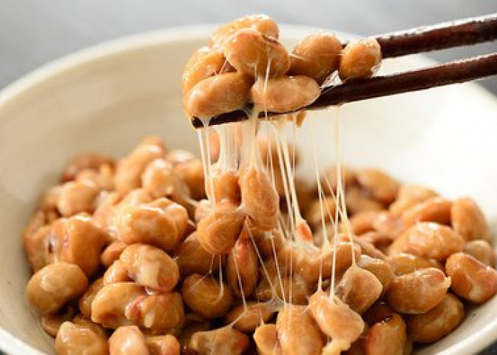 Meski Tampilannya Kurang Menarik, Ternyata Inilah 5 Khasiat Ajaib dari Natto Makanan Fermentasi Khas Jepang 