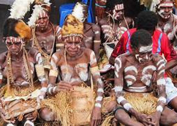 Wajib Kalian Ketahui! Ini Lho 5 Suku di Papua Yang Katanya Paling Ditakuti!
