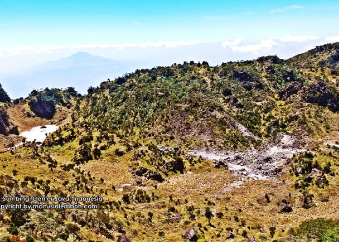 Ini 4 Gunung di Jawa yang Terdapat Makam Misterius, Salahsatunya Gunung Tampomas