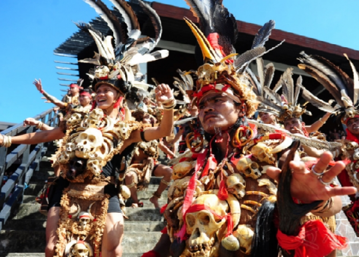 Suku Ot Danum: Bagaimana Mereka Menjaga Keharmonisan dengan Alam dan Roh Leluhur?