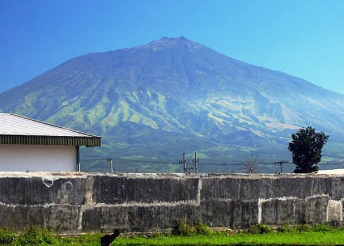 Indonesia, Gunung Arjuno yang Terkenal Mistis!