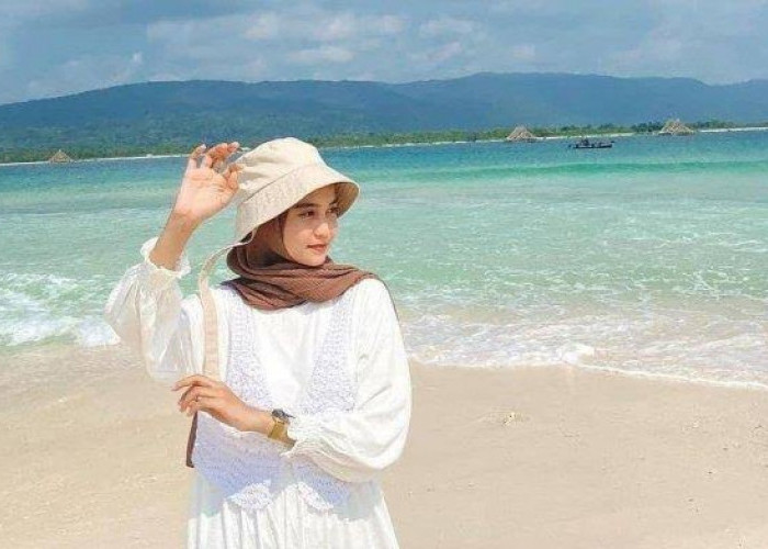 Nikmati Keindahan Pantai Anyer, Surga Tropis di Banten