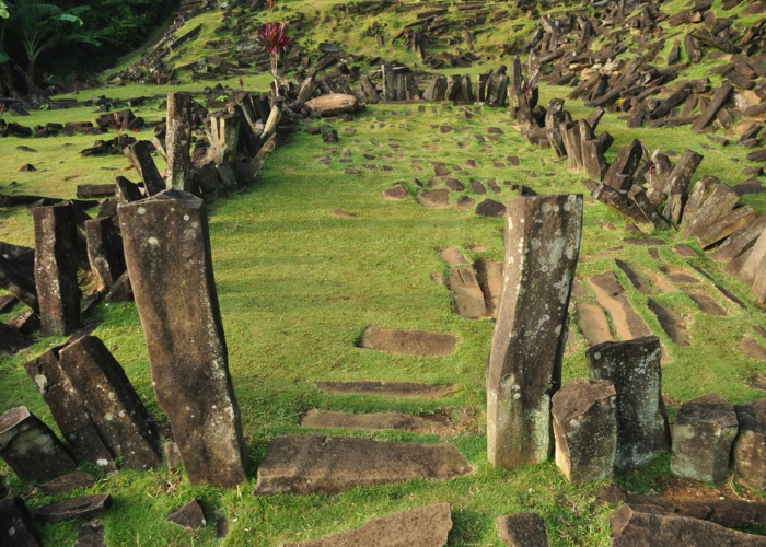 Harta Karun Purbakala di Situs Gunung Padang, Mengungkap Misteri yang Ada di Zaman Batu 