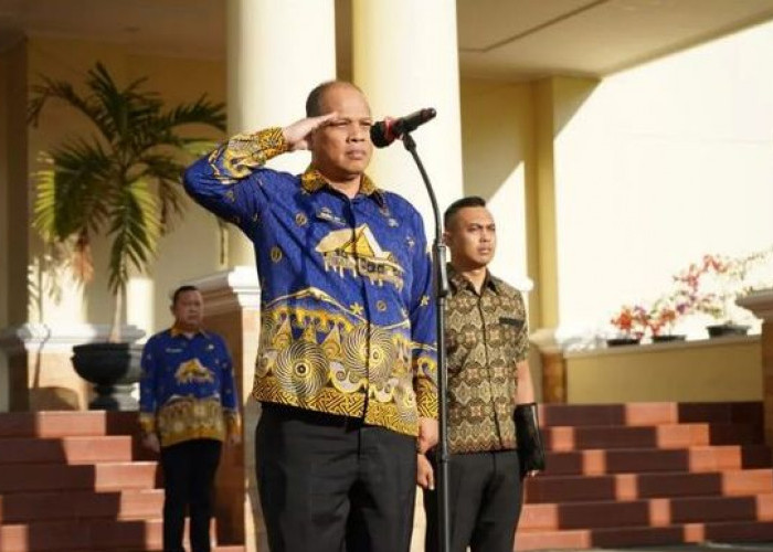 Pimpin Apel, Pj Sekda Pagaralam Ajak Semua ASN Membangun Semangat Gotong-Royong dan Pelayanan Publik 