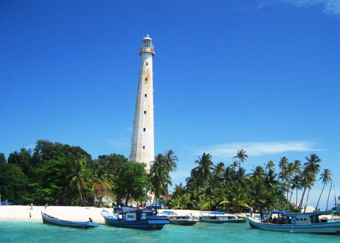 Destinasi Wisata Terpopuler! Inilah Daya Tarik yang Dimiliki Pulau Lengkuas Bangka Belitung 