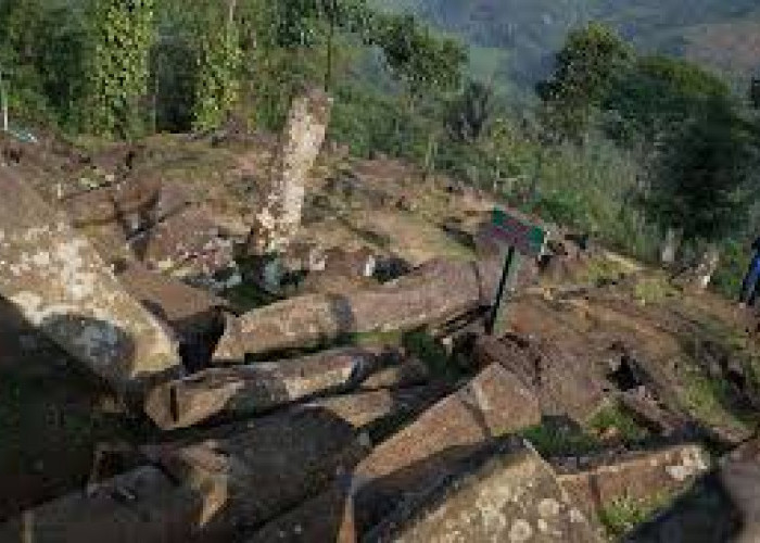 Situs Gunung Padang, Koin dan Artefak Kuno Menyingkap Cerita Zaman Dulu
