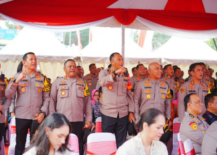 Disaksikan Kapolri dan Panglima, Personel TNI-Polri di Jateng Solid Gaungkan Netralitas Pemilu