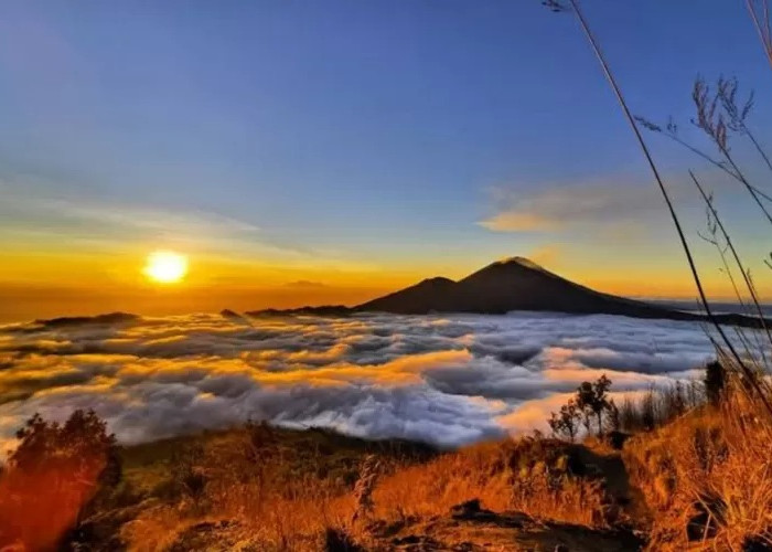 Terkenal Sakral, Inilah Misteri yang Harus Kamu Tau Tentang Gunung Batur Bali Supaya Berhati-hati Saat Mendaki